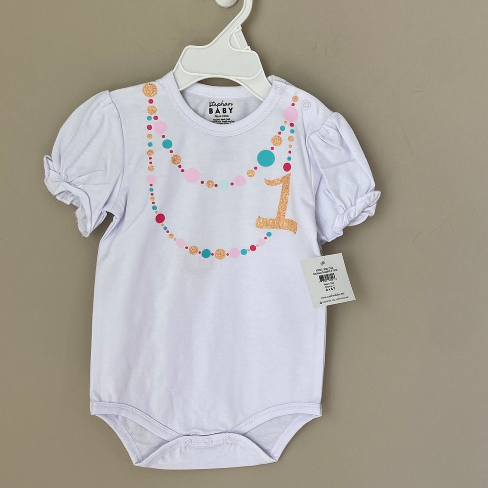 NWT Girls First Birthday‎ Snap Shirt/Onesie 6-12 months